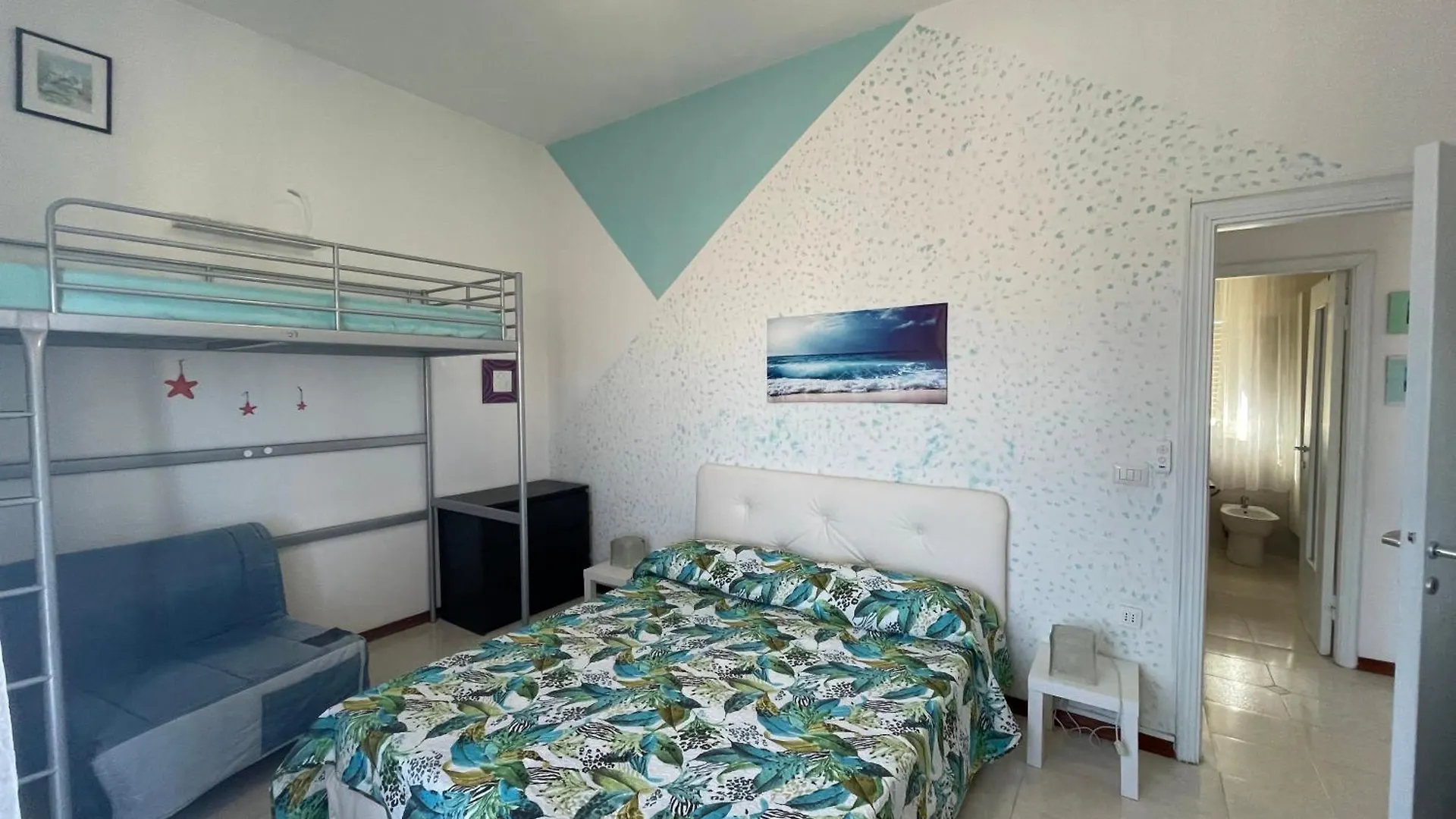 A Un Passo Dal Mare! Apartment Piombino Italy